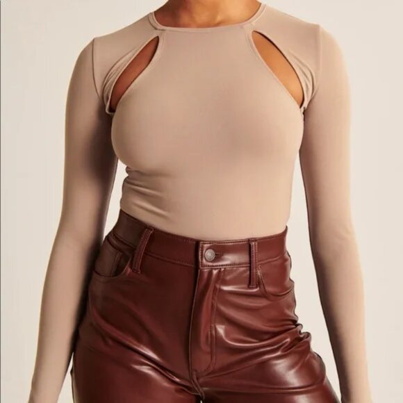 Abercrombie & Fitch Tops - Abercrombie & Fitch Blouse.